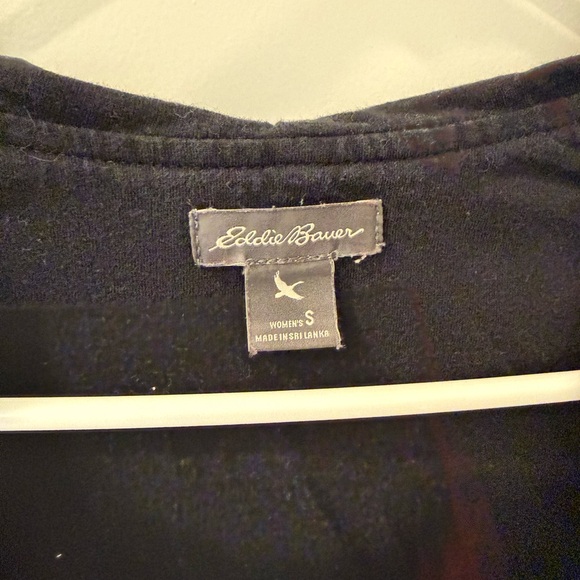 Eddie Bauer Black Women's Top - Picture 2 of 2